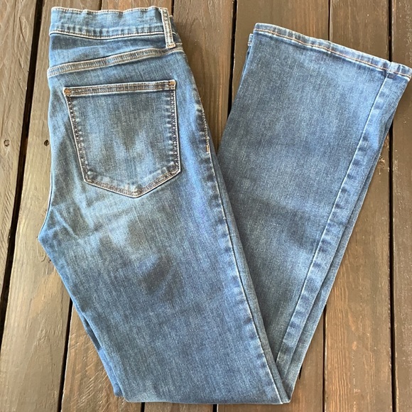 EUC Flare Jeans - Picture 4 of 4